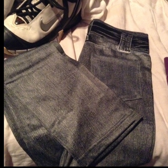 Simulated Jean Jeggins - Picture 3 of 5